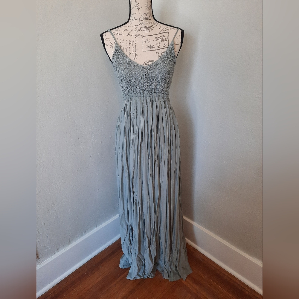 Sage Lace Maxi Dress